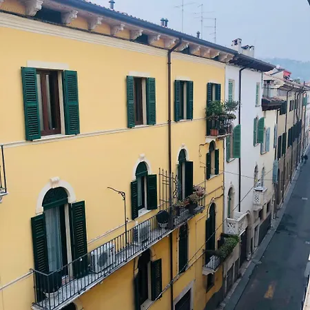 La Petite Maison Apartman Verona