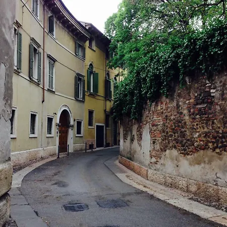 La Petite Maison Apartament